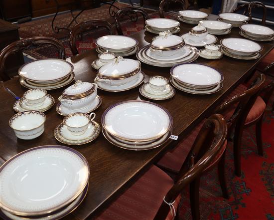 A Spode dinner service (setting for 10)